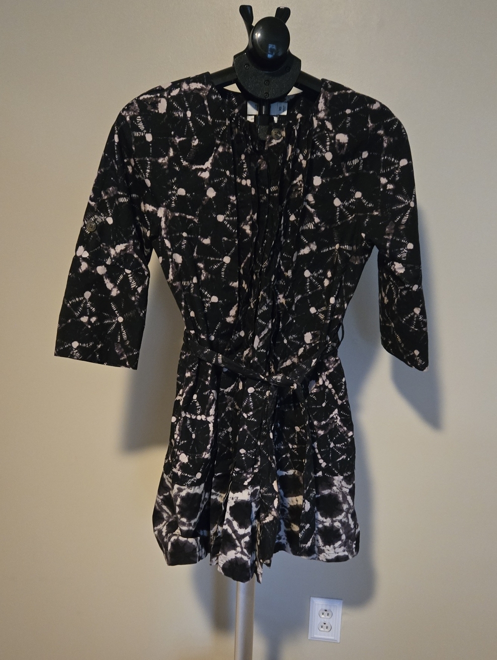 Thakoon Black and White Printed Top with Label Detail